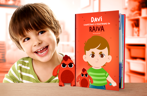 Foto de uma criança com sua coleção Minhas Emoções da Editora Dentro da História
