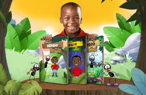 Foto de uma criança com sua Coleção Valores para a Vida com Smilingüido