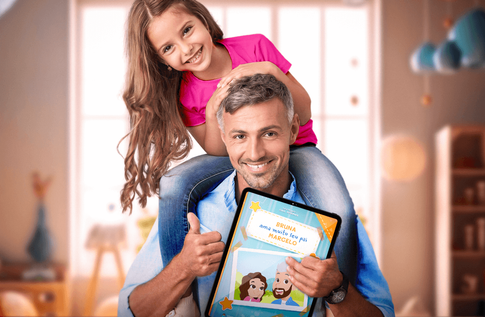 Crianças brincando com seus livros personalizados de Amo Muito Meu Papai