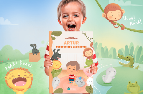 Foto de uma criança com sua Coleção Animais e Filhotes Fofinhos