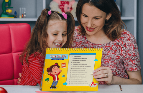 Crianças brincando com seu Planner 3 palavrinhas